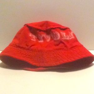 Red Child’s bucket hat from Tivoli